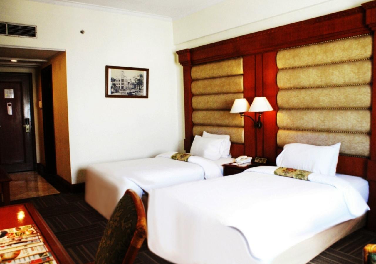 Hotel Soechi International Medan Exterior foto